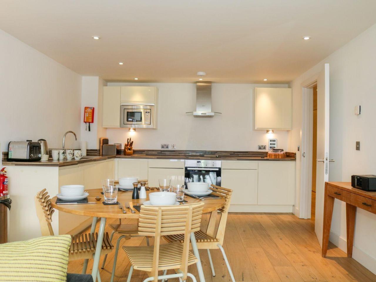 Gara Rock - Garden Apartment 7, Salcombe Exterior foto